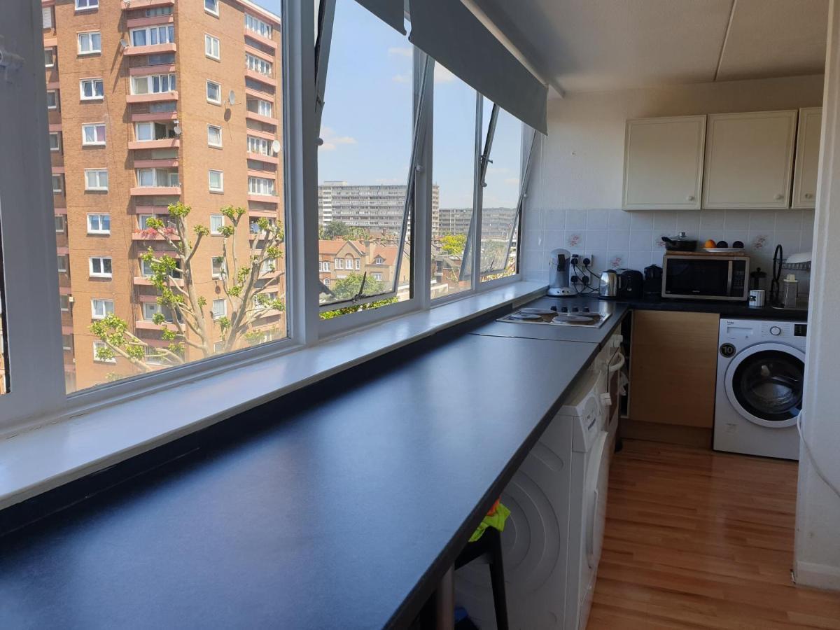 Elephant & Castle - Zone 2 - Private Rooms - Shared Bathroom London Exterior foto