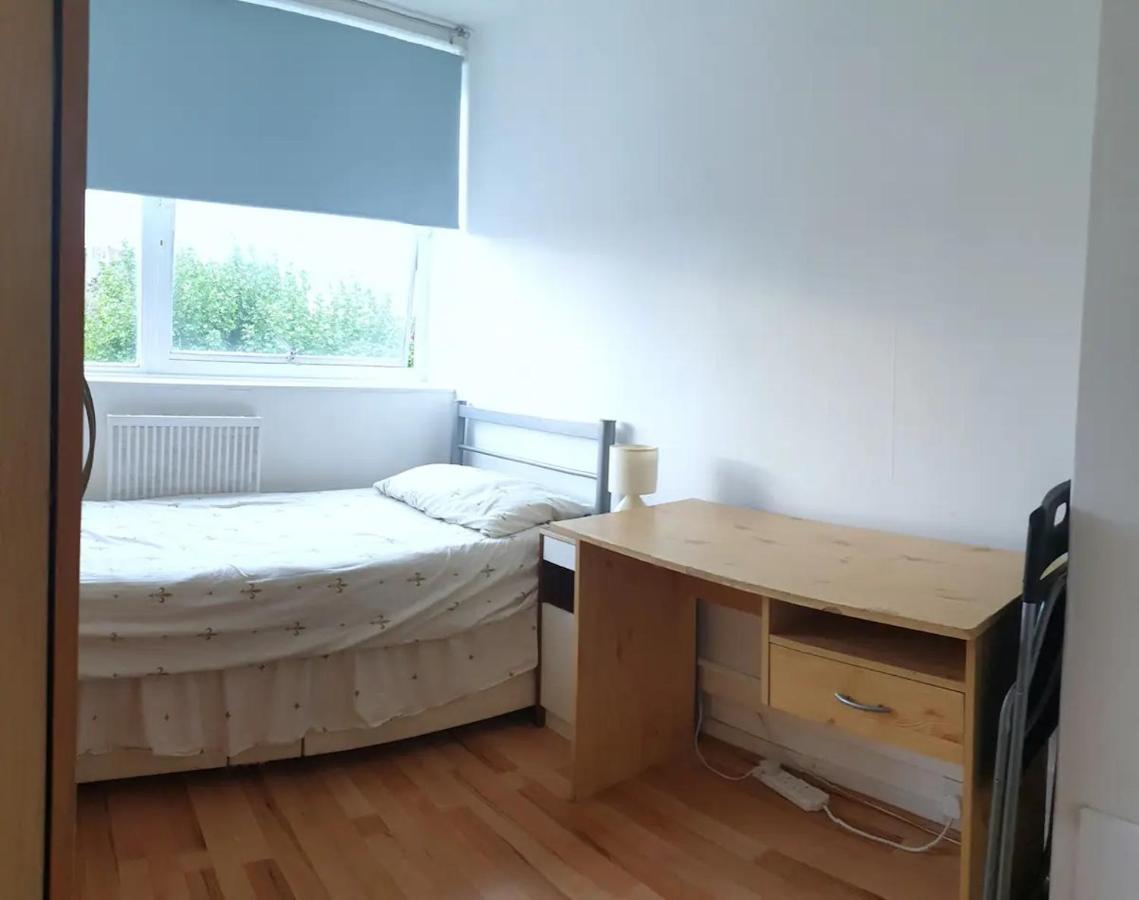 Elephant & Castle - Zone 2 - Private Rooms - Shared Bathroom London Exterior foto